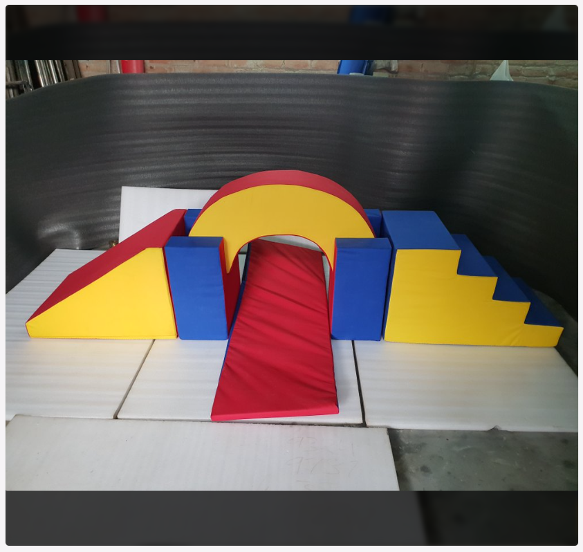 Foam Activity Station